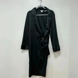 H&M black jacquard robe  Small